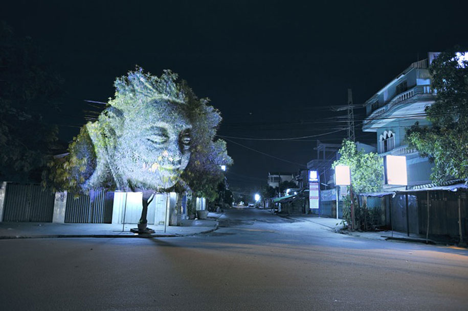 Stunning Ghostly 3d Projection on Trees by Clement Brined
