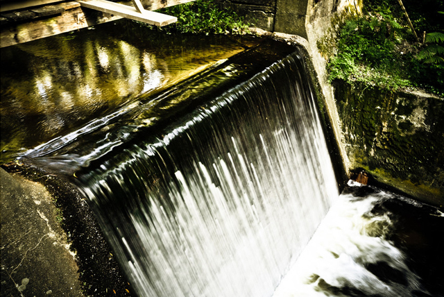 beautiful waterfall photographs