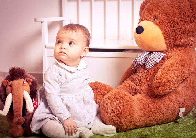 baby and teddy by Walter Kovacs